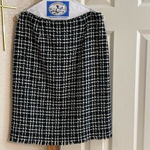 Black and white wool mini skirt